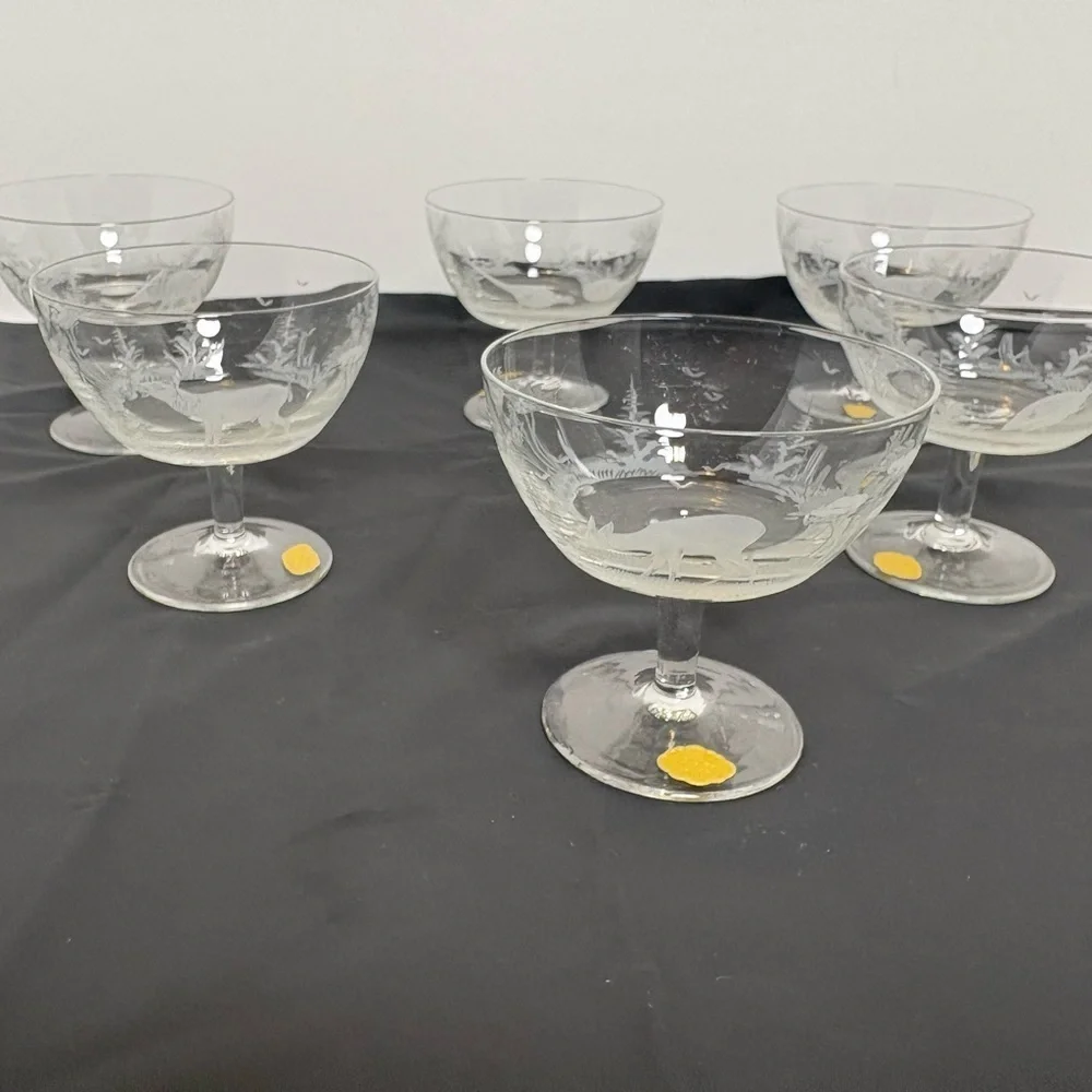 Vintage Etched East Germany Crystal Coupe Set Hunting/Wildlife Scene